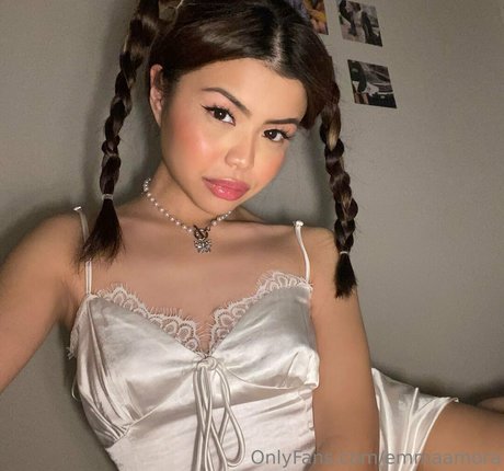 chicadorr model gallery