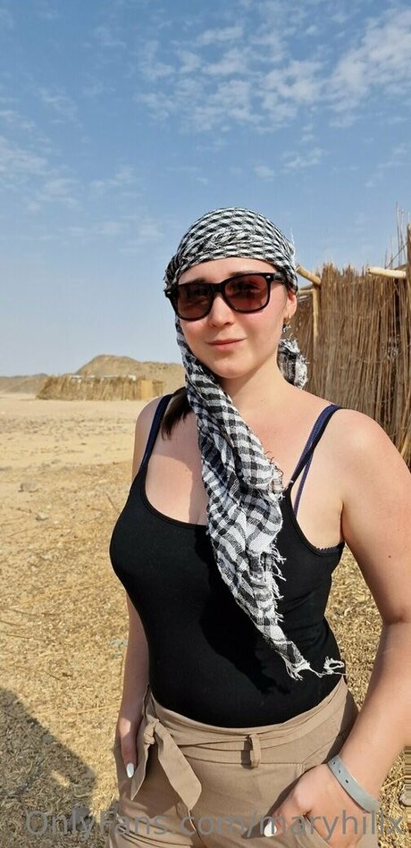 maryhillx adult model pic