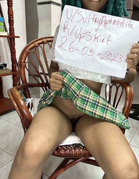 SultryAphodite pornographic model pic