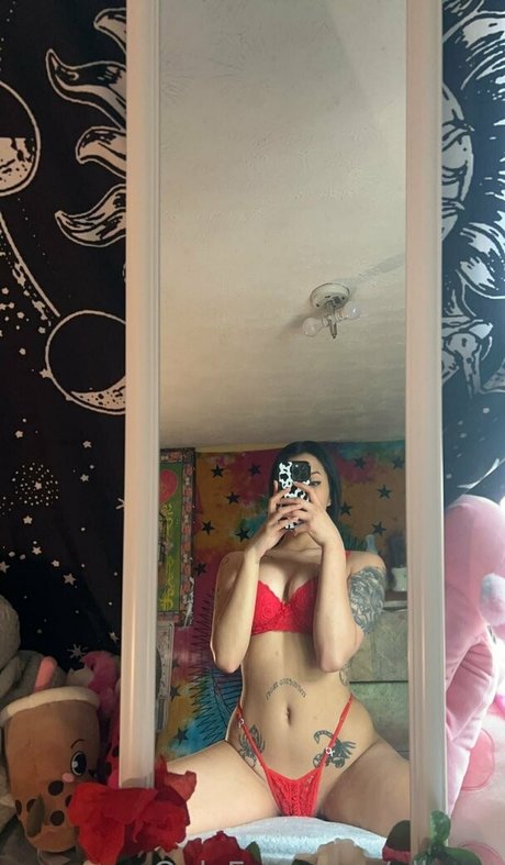 mom daughter onlyfans beautiful naked picture