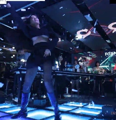 teacher nude onlyfans art naked pic