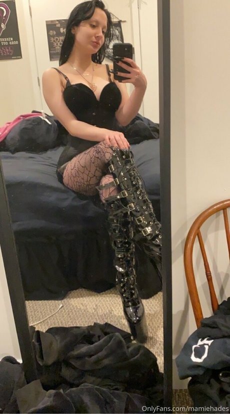 mamiehades pretty model pictures