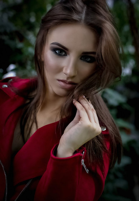 Valeria 7K star top pictures