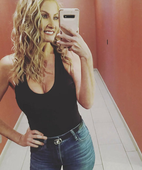 AmberHaines26 model naked pics