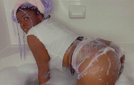 nikkynyxx hd actress photo