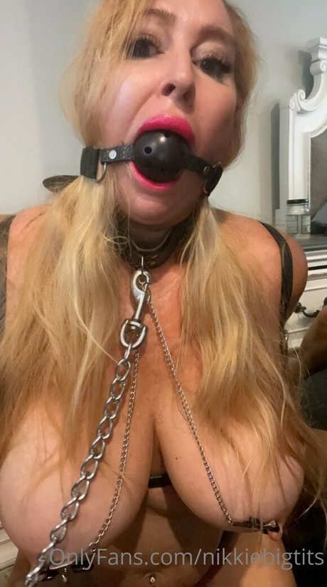 anal dildo onlyfans beautiful naked pic