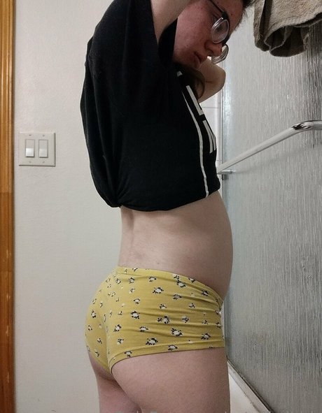 astuffedbirb model pornographic archive