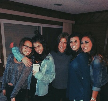 Ashton Hatchell beautiful star pic