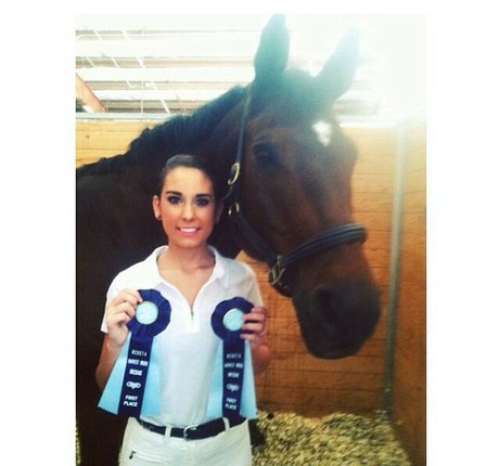 Ashton Hatchell hot actress images