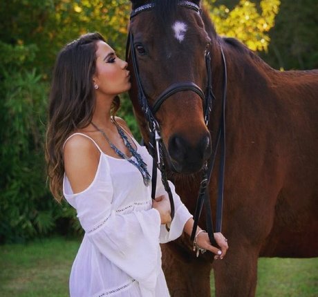 Ashton Hatchell top model images