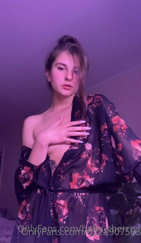 asian girlfriend onlyfans erotic images