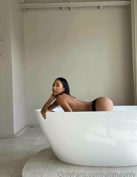 Alisha Kone hd model pics