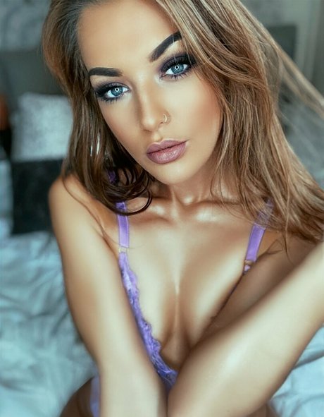 brunette pov onlyfans naked images