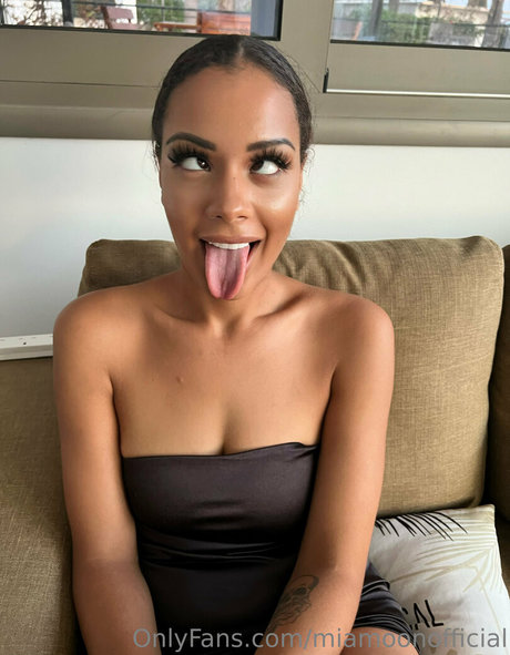 miamoonofficial beautiful model galleries