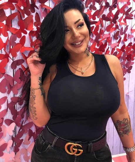 lips onlyfans best picture