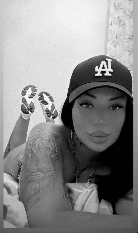 trans free onlyfans adult images