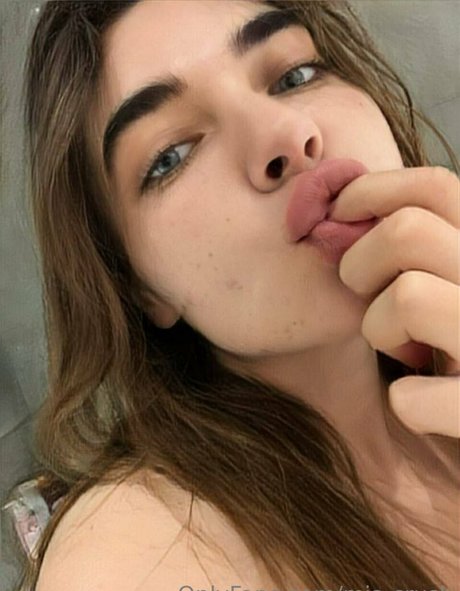 raketaraketa1998 pornstar picture