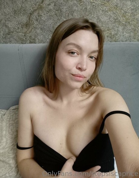 roxanne moore perfect actress pic