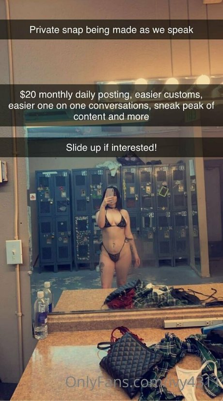 ivy4311 sex model picture