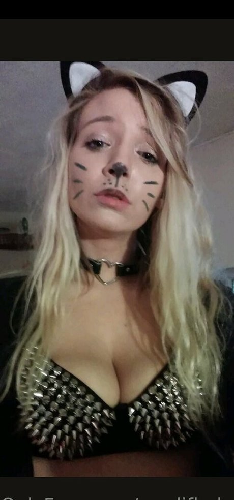 randifbabyy pornstar adult picture