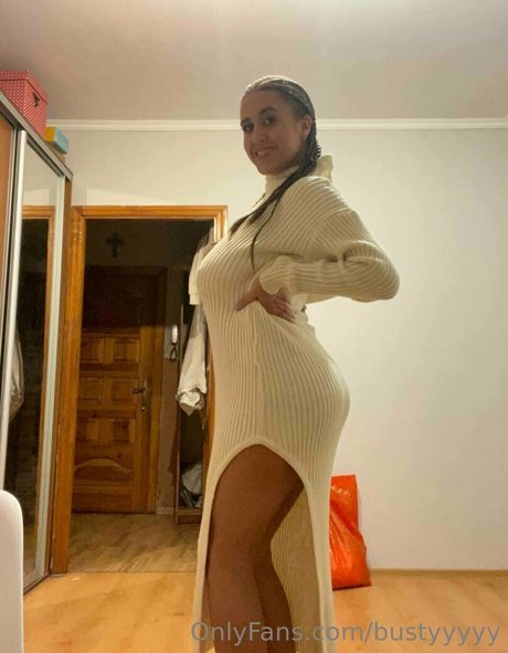 vacation onlyfans pretty img