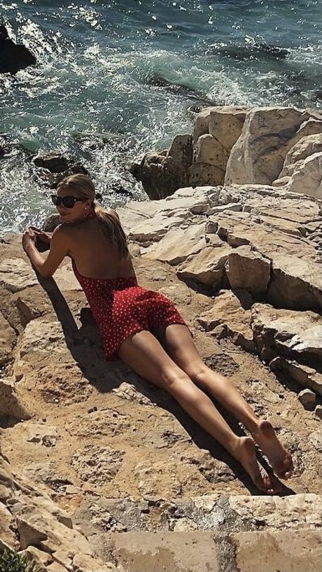 Noel Capri Berry sex star picture