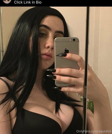 divinityvaeh model sexy galleries