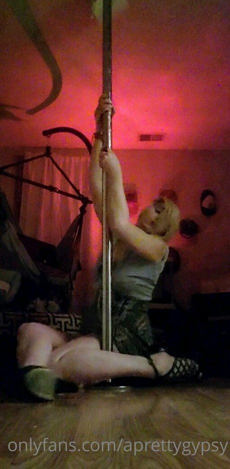 imamazingbitch pretty actress photo