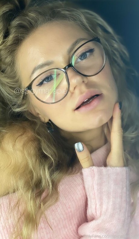 spicymariapie hot actress pic