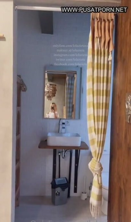 Lolazietaxx high quality star image