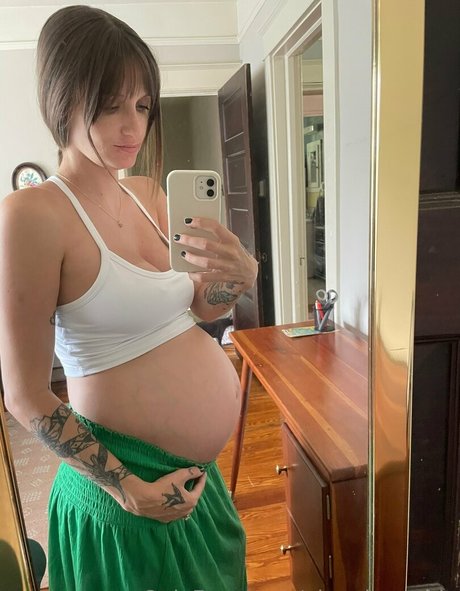 Alanah Mackie star hot pics