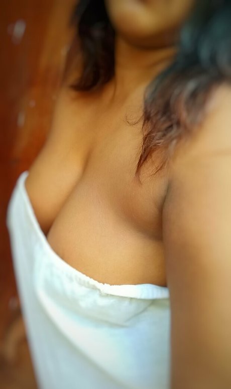 naughtyaunty xxx pornstar photo