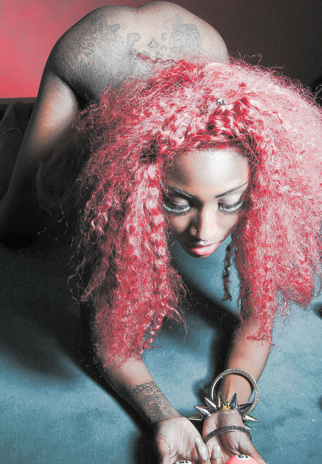 pregnant milf onlyfans erotic images