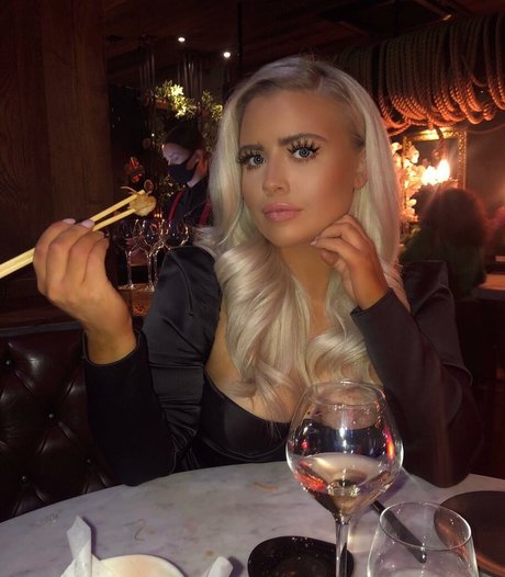 mom feet onlyfans beautiful naked img