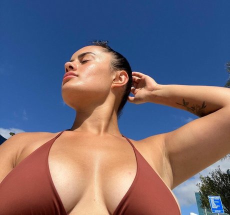 pregnant asian onlyfans best pictures