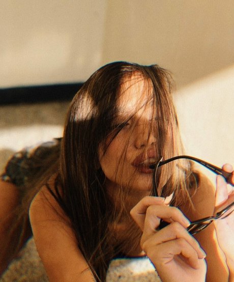 Daniworld model adult photos