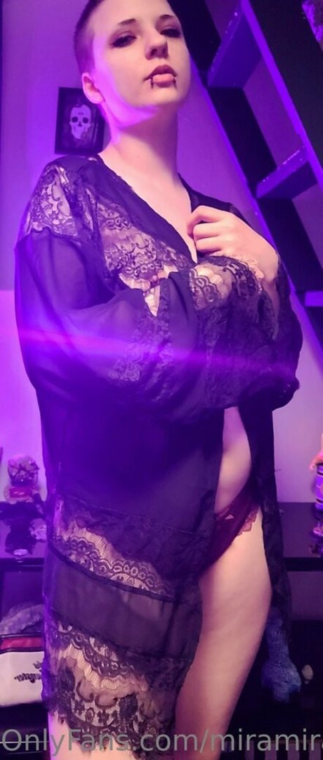 miramira420 xxx pornstar image