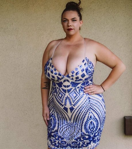 teen natural tits onlyfans sexy nude gallery