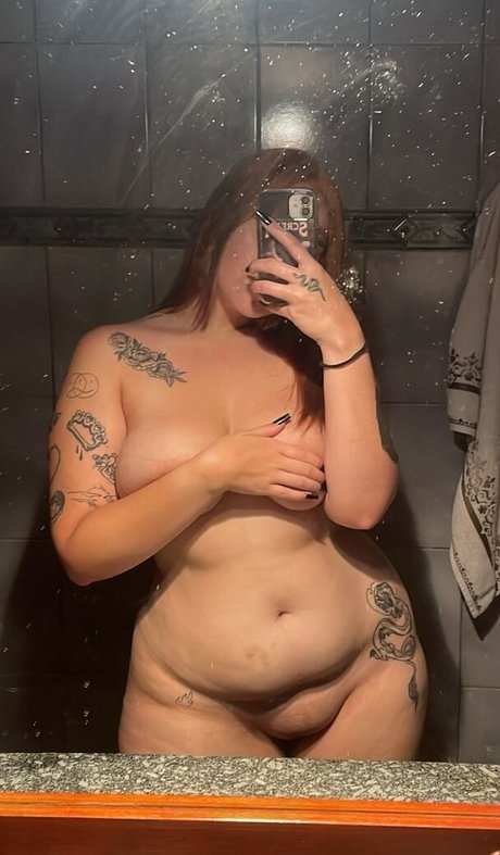 Mandy Amorim model top pic