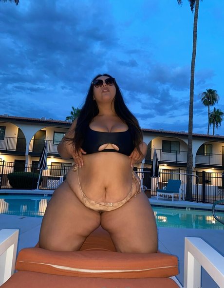 Jewlieah pornstar erotic img