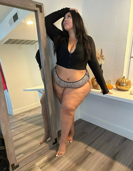 Jewlieah star top pics