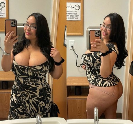 Jaki Oppai pornstar nude photos