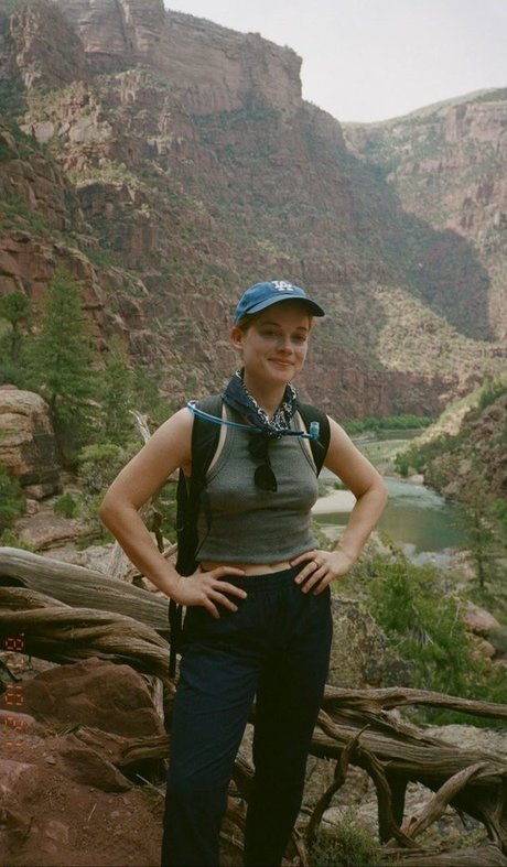 Jane Levy model xxx image