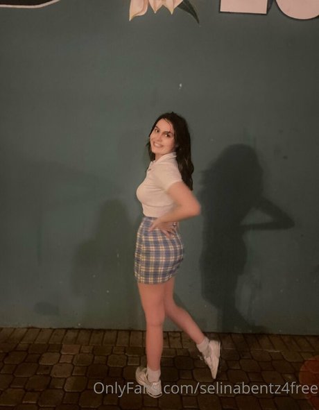 selinabentz4free pornstar beautiful pictures