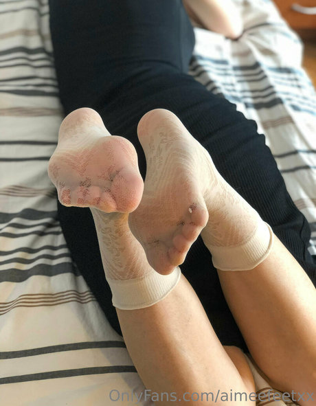 aimeefeetxx pornstar adult img