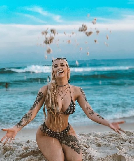 kitchen onlyfans hot nude picture