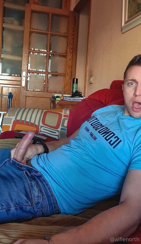 nude onlyfans pretty picture