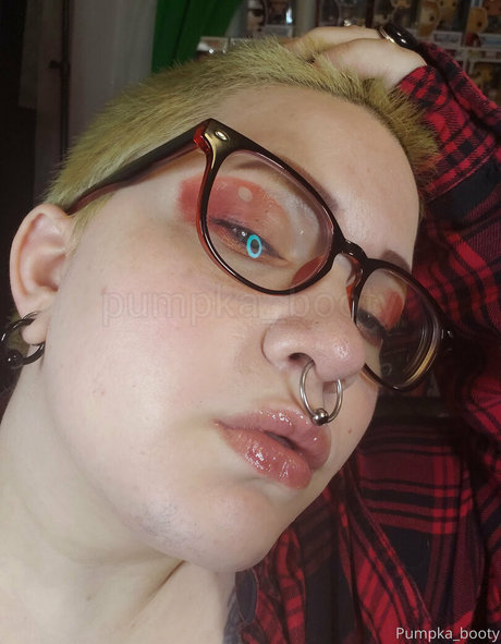 mom feet onlyfans naked pics