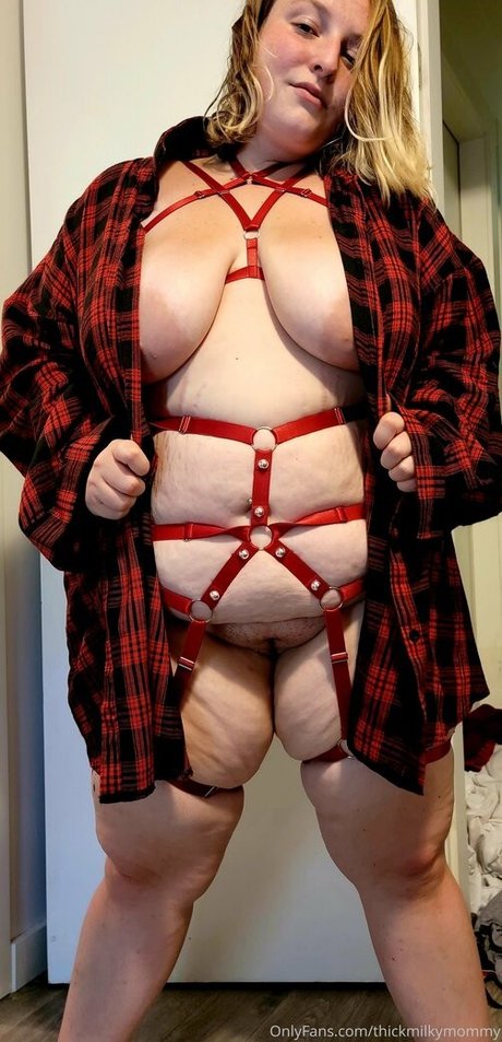 thickmilkymommy top actress photos