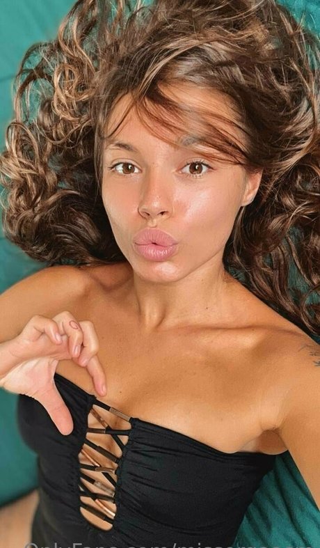 missorgaasm art model photos